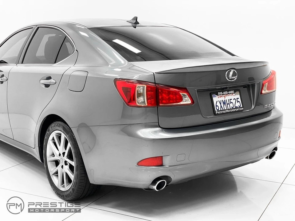 2013 Lexus IS 2nd Gen - Image 10 of 21