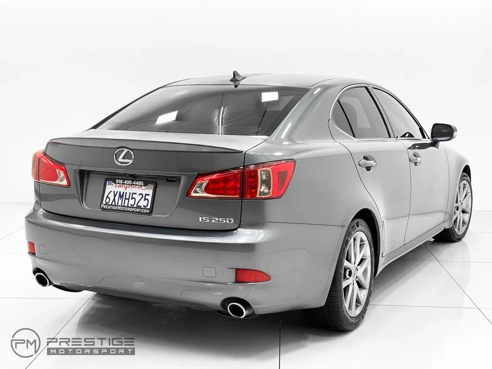 2013 Lexus IS 2nd Gen - Image 6 of 21