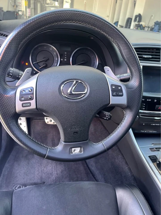 2013 Lexus IS 2nd Gen - Image 10 of 14