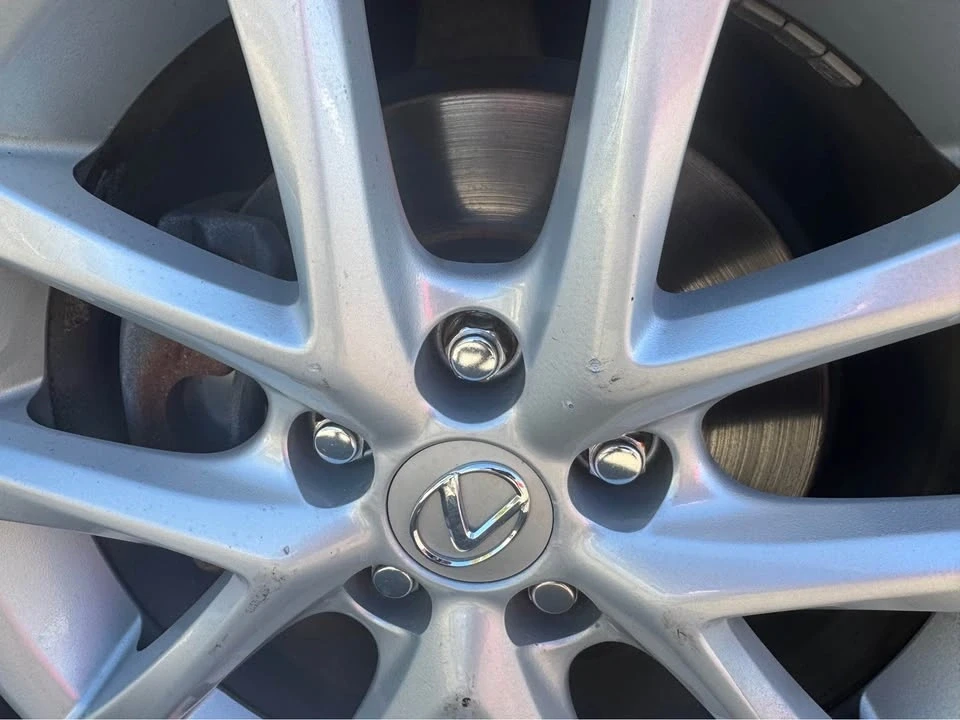 2013 Lexus IS 3rd Gen - Image 17 of 19