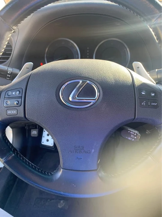 2013 Lexus IS 2nd Gen - Image 11 of 15