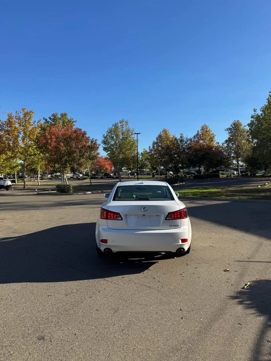2013 Lexus IS 2nd Gen - Image 5 of 16