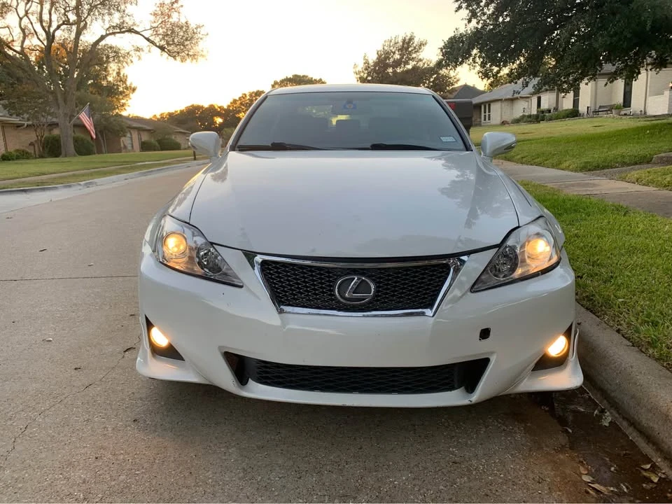 2013 Lexus IS 2nd Gen - Image 6 of 6