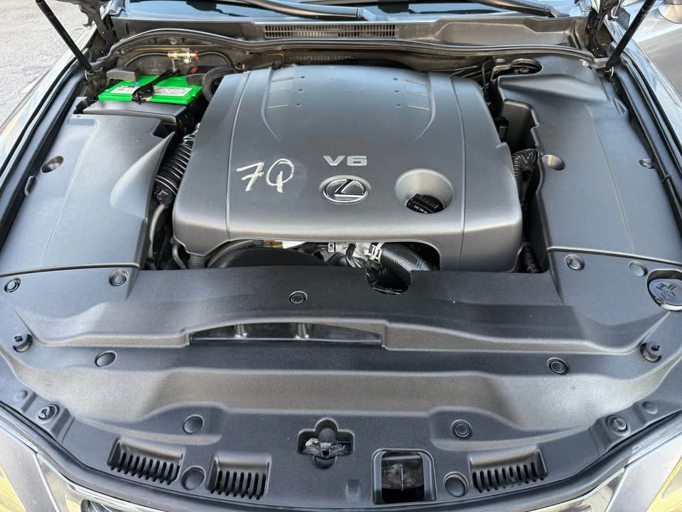 2013 Lexus IS 2nd Gen - Image 12 of 13