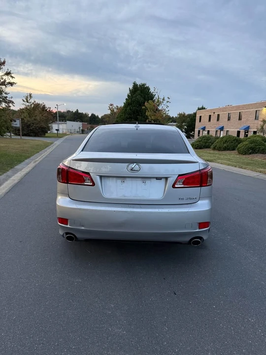 2013 Lexus IS 2nd Gen - Image 10 of 19