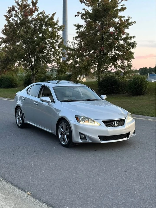 2013 Lexus IS 2nd Gen - Image 19 of 19