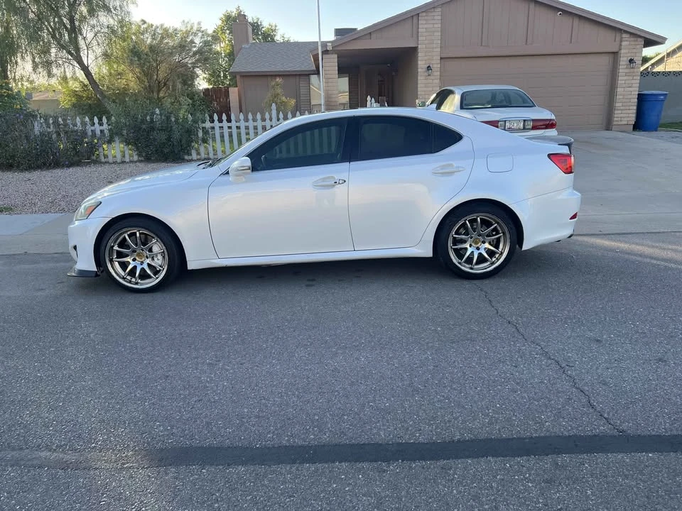 2013 Lexus IS 2nd Gen - Image 4 of 13
