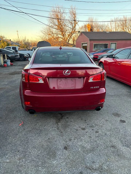 2013 Lexus IS 2nd Gen - Image 10 of 17