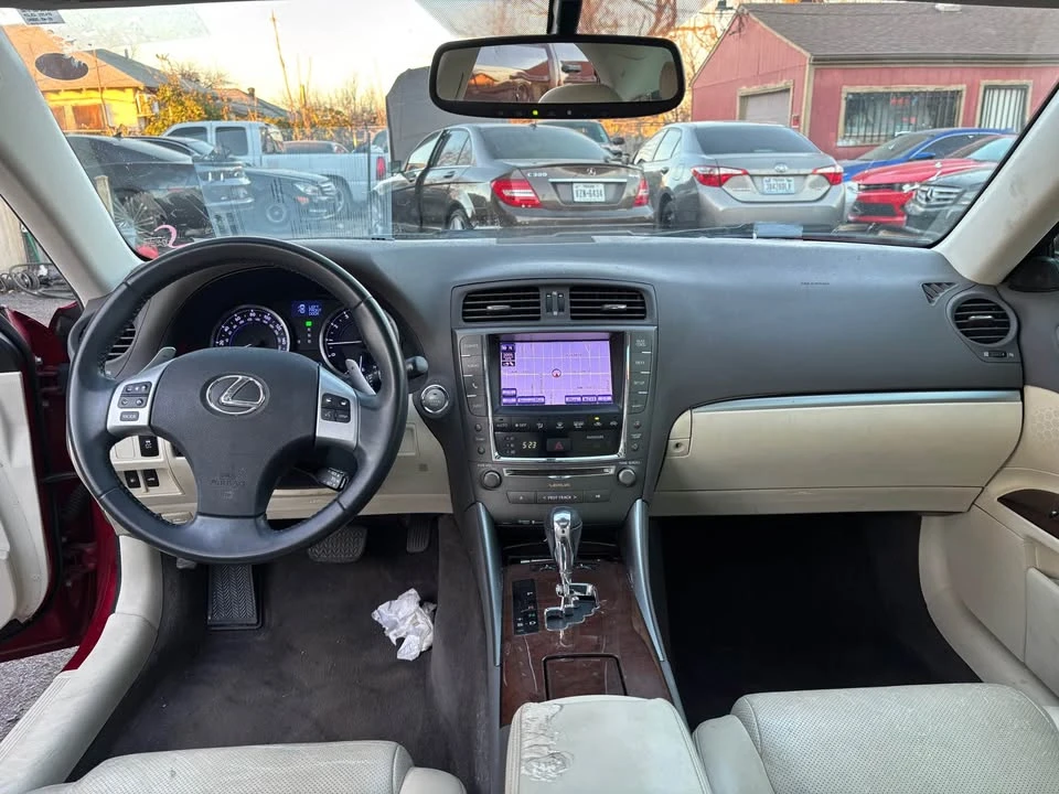 2013 Lexus IS 2nd Gen - Image 15 of 17