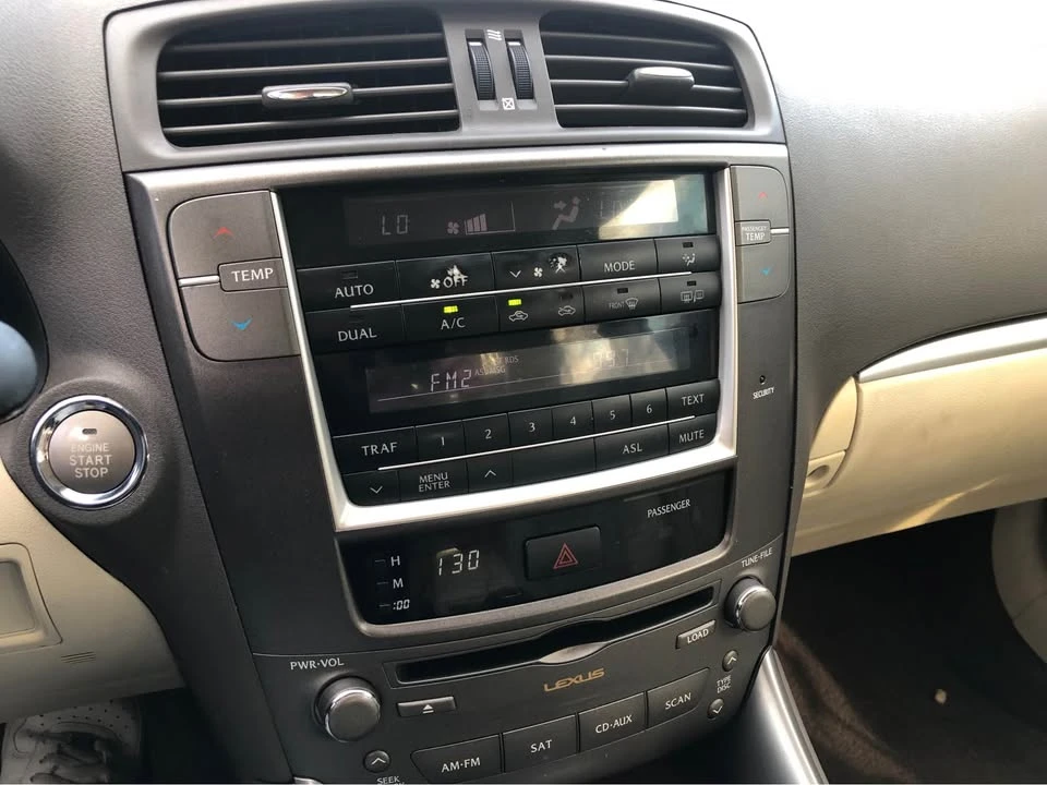 2013 Lexus IS 2nd Gen - Image 11 of 12