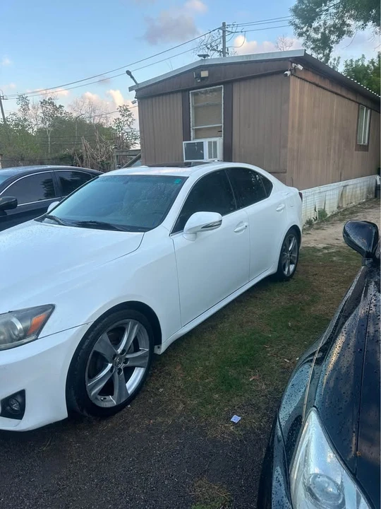 2013 Lexus IS 2nd Gen - Image 8 of 13