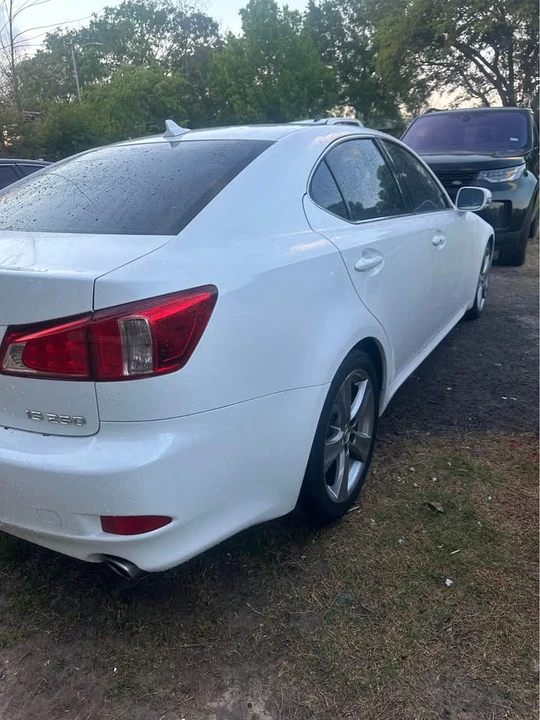 2013 Lexus IS 2nd Gen - Image 6 of 13