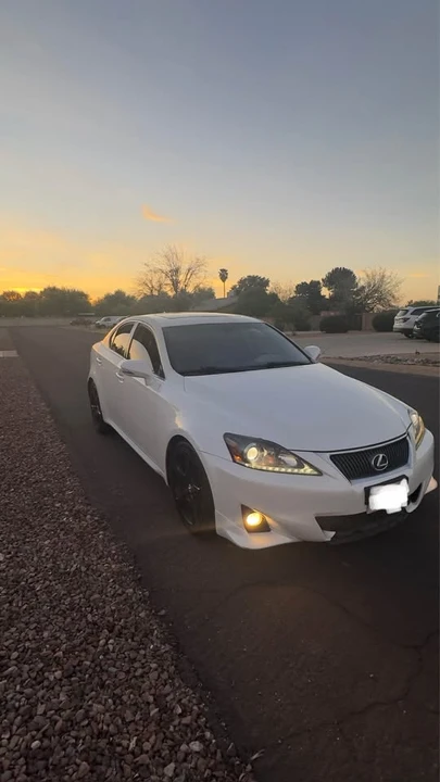2013 Lexus IS 2nd Gen - Image 19 of 20