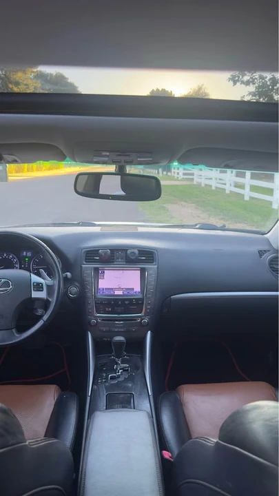 2013 Lexus IS 2nd Gen - Image 4 of 20