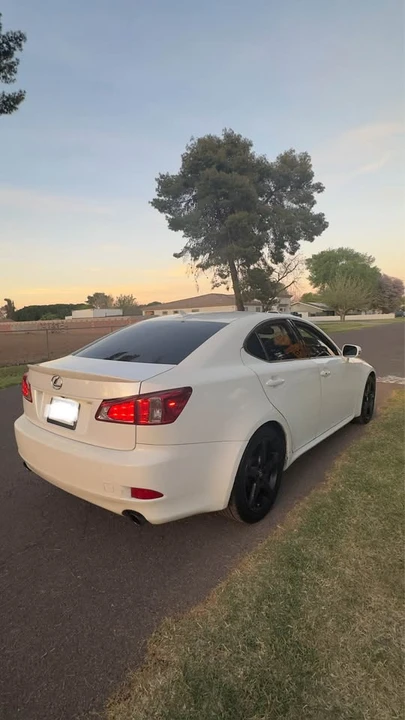 2013 Lexus IS 2nd Gen - Image 6 of 20