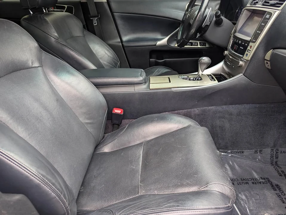 2013 Lexus IS 2nd Gen - Image 13 of 15