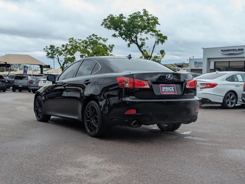 2013 Lexus IS 2nd Gen - Image 8 of 15