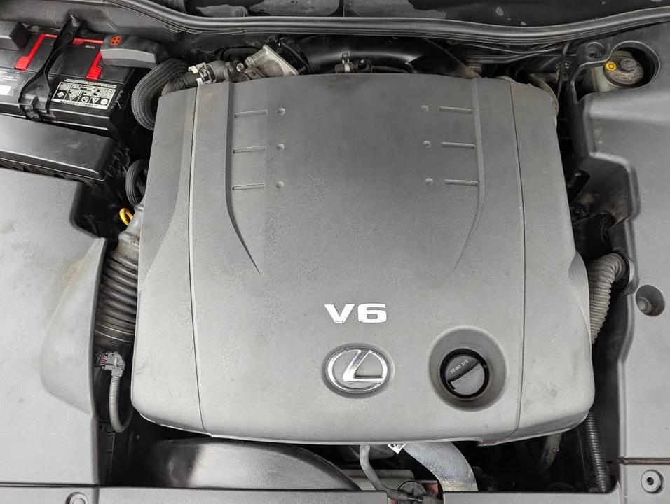2013 Lexus IS 2nd Gen - Image 14 of 15