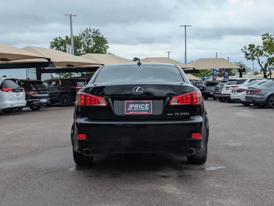 2013 Lexus IS 2nd Gen - Image 7 of 15
