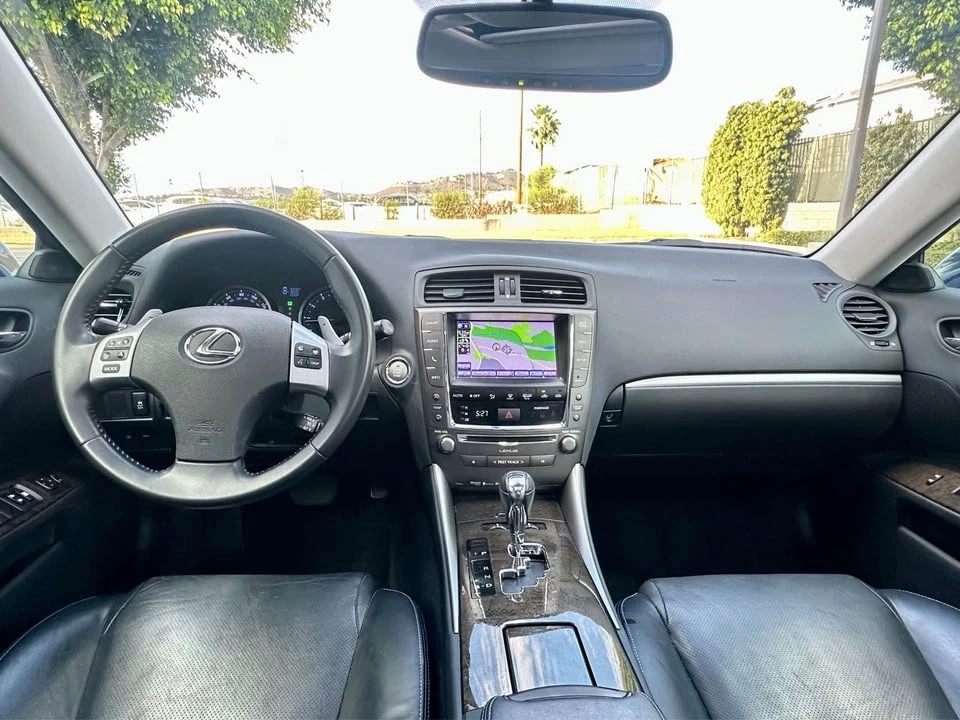 2013 Lexus IS 2nd Gen - Image 15 of 17