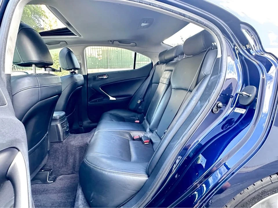 2013 Lexus IS 2nd Gen - Image 10 of 17