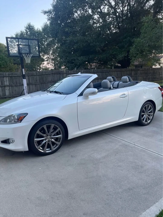 2013 Lexus IS 2nd Gen - Image 3 of 18