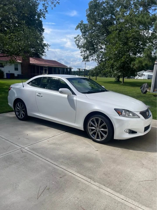 2013 Lexus IS 2nd Gen - Image 13 of 18