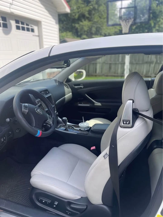 2013 Lexus IS 2nd Gen - Image 11 of 18