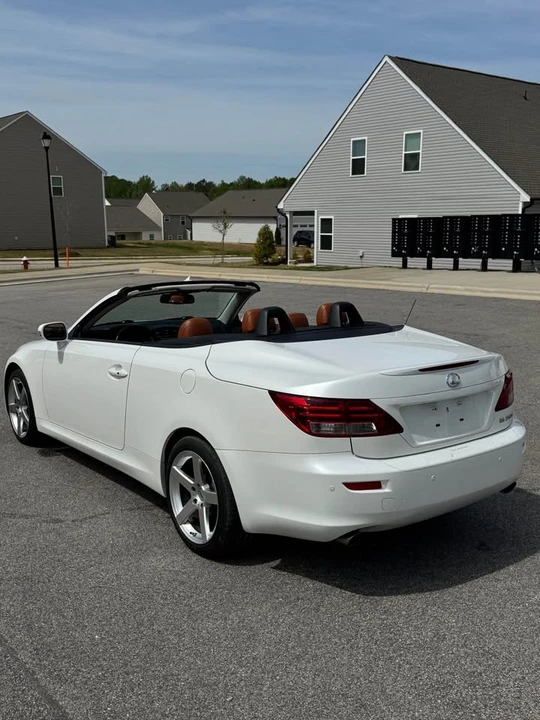 2013 Lexus IS 2nd Gen - Image 5 of 21