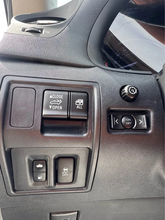 2013 Lexus IS 2nd Gen - Image 19 of 21