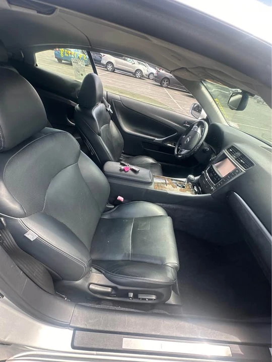2013 Lexus IS 2nd Gen - Image 10 of 20