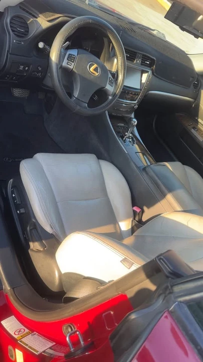 2013 Lexus IS 2nd Gen - Image 6 of 9