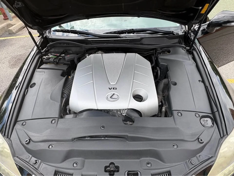 2013 Lexus IS 2nd Gen - Image 8 of 10
