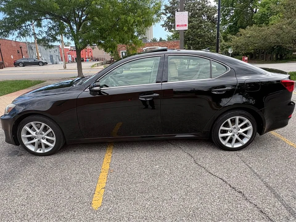 2013 Lexus IS 2nd Gen - Image 3 of 10