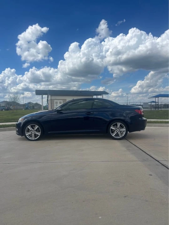 2013 Lexus IS 2nd Gen - Image 4 of 9
