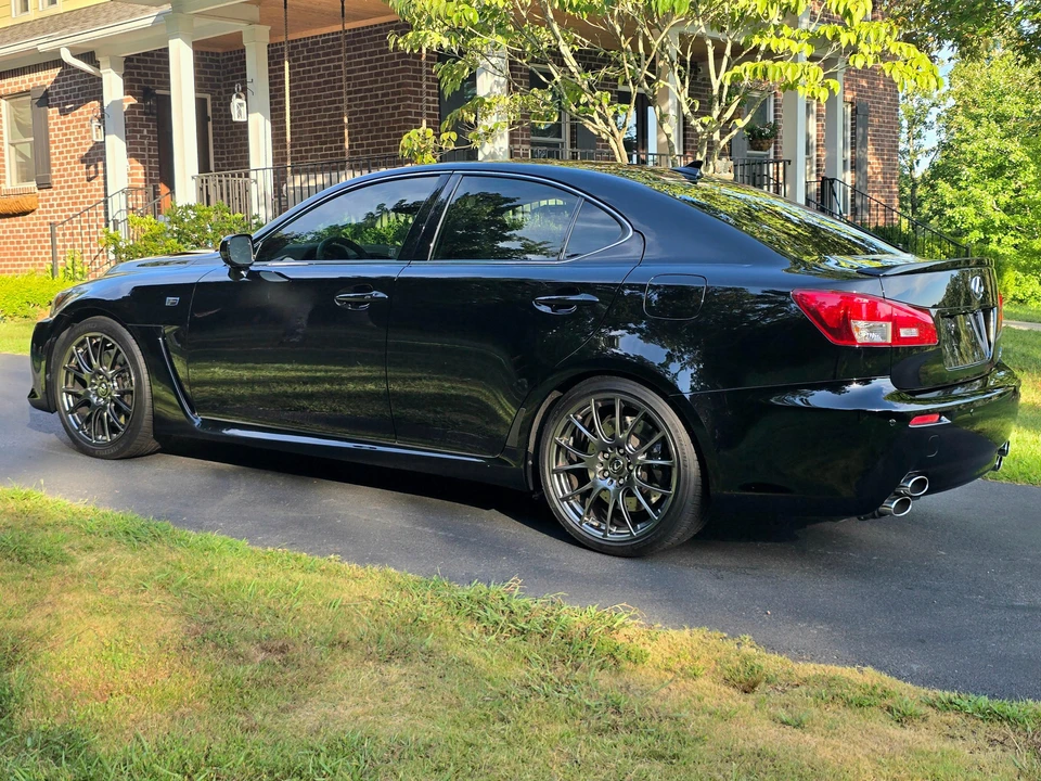 2013 Lexus IS F 2nd Gen - Image 9 of 31