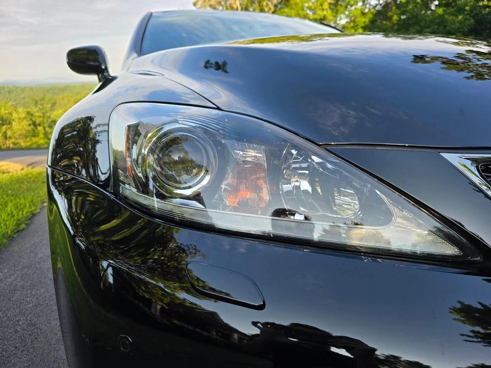 2013 Lexus IS F 2nd Gen - Image 15 of 31