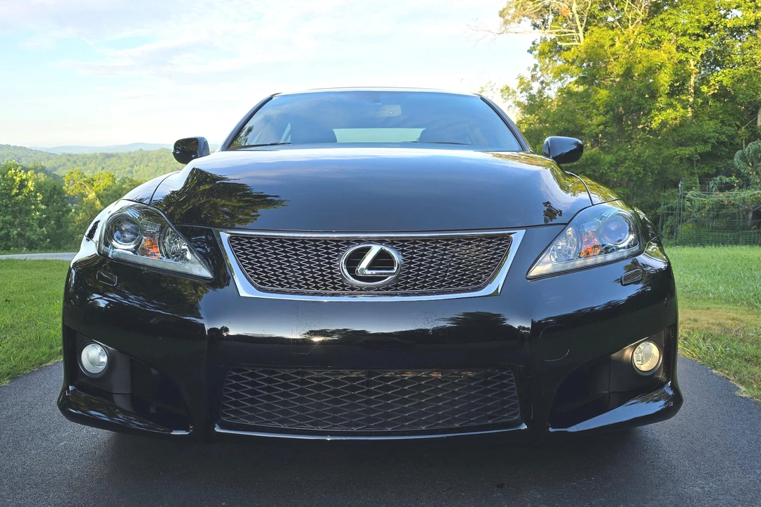 2013 Lexus IS F 2nd Gen - Image 2 of 31