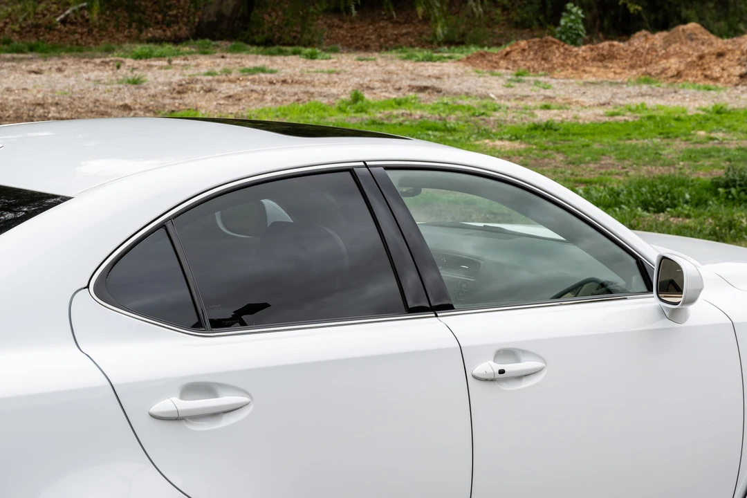 2013 Lexus IS F 2nd Gen - Image 28 of 31