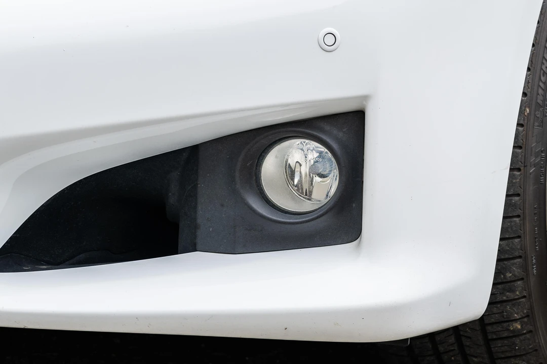 2013 Lexus IS F 2nd Gen - Image 16 of 31