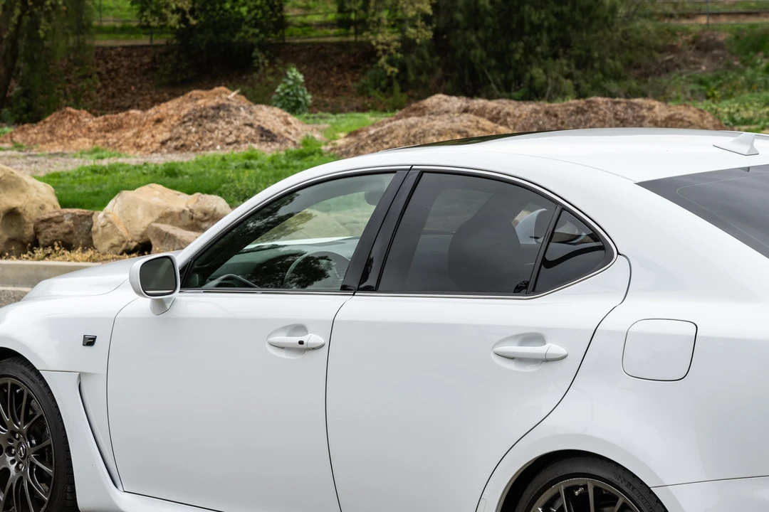 2013 Lexus IS F 2nd Gen - Image 20 of 31