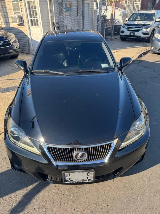 2013 Lexus IS 2nd Gen - Image 5 of 15