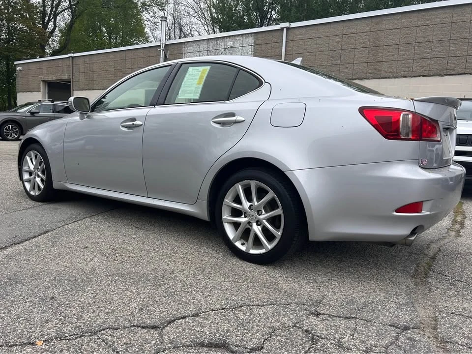 2013 Lexus IS 2nd Gen - Image 4 of 13