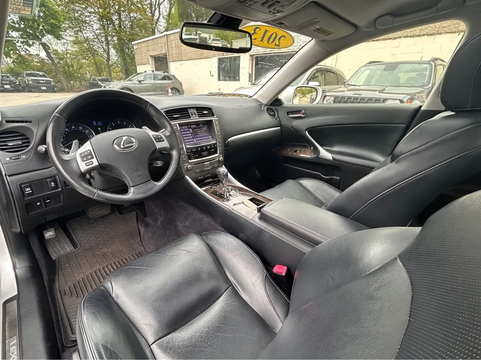 2013 Lexus IS 2nd Gen - Image 6 of 13