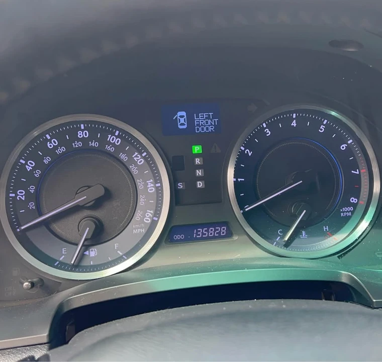 2013 Lexus IS 2nd Gen - Image 8 of 9