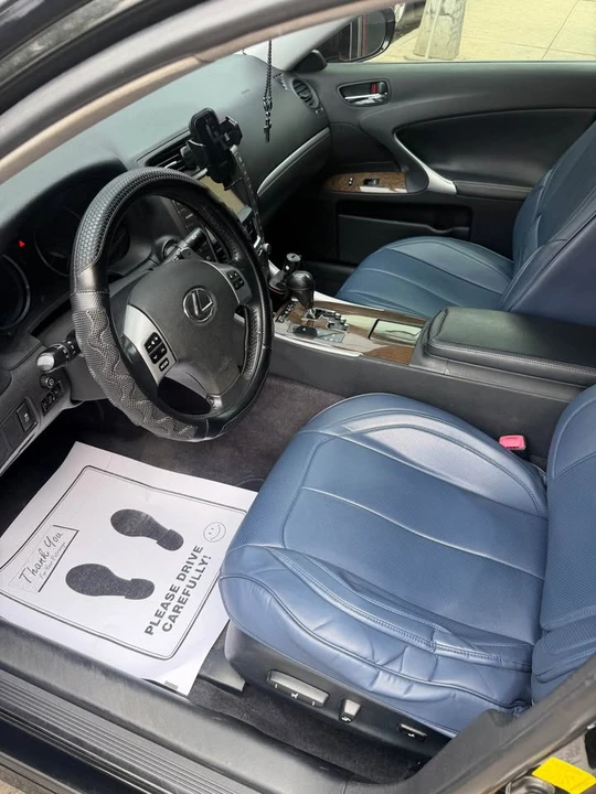 2013 Lexus IS 2nd Gen - Image 4 of 9