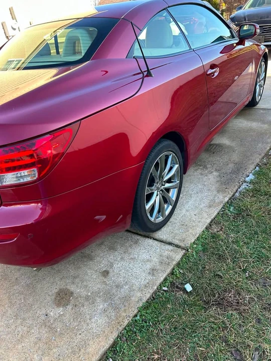 2013 Lexus IS 2nd Gen - Image 9 of 11