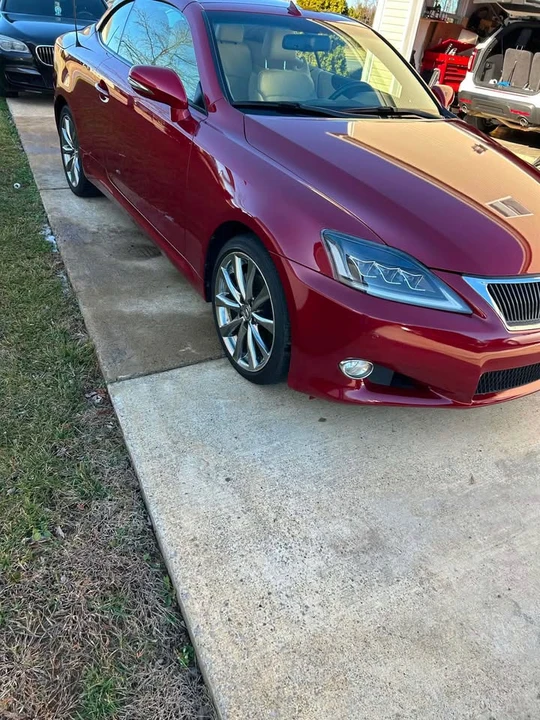 2013 Lexus IS 2nd Gen - Image 2 of 11