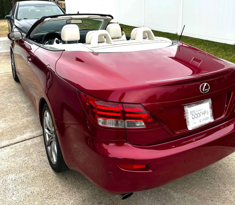 2013 Lexus IS 2nd Gen - Image 4 of 11