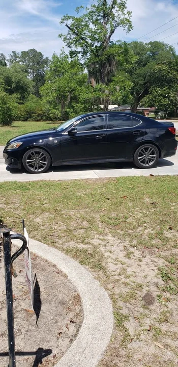 2013 Lexus IS 2nd Gen - Image 2 of 5